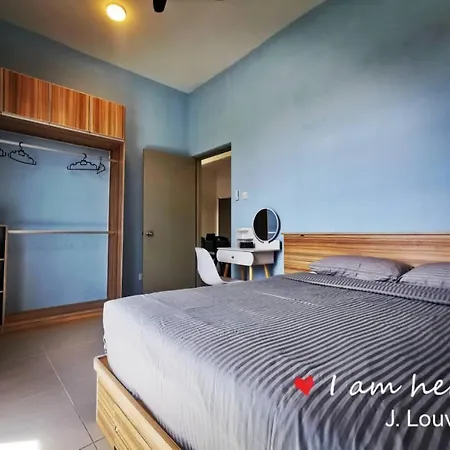 Studio Apartment Pasar Malam J.Louvre Tanah Rata Exterior photo